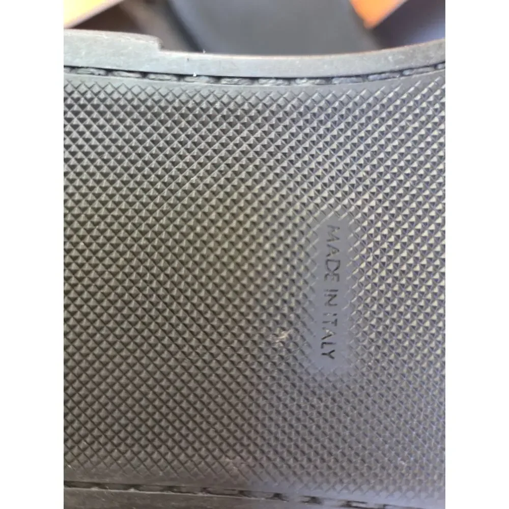 Louis Vuitton these fashionable